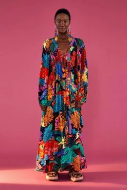 FARM RIO Most Loved Black Cool Leopards V Neck Maxi Dress