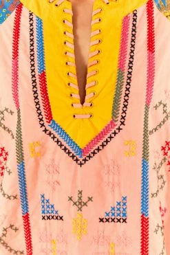 FARM RIO New In Color Block Embroidered Blouse