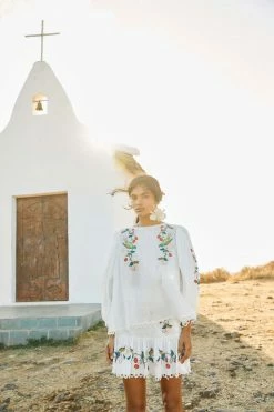 FARM RIO New In Pitanga Embroidered Mini Skirt