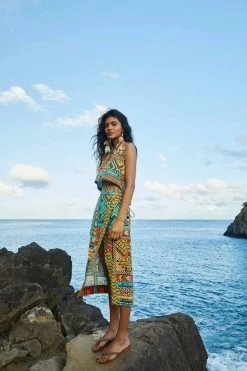 FARM RIO Banana Scarves Crop Top