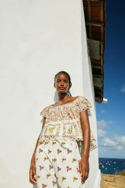 FARM RIO Delicate Forest Scarves Blouse