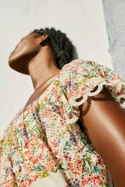 FARM RIO Delicate Forest Scarves Blouse