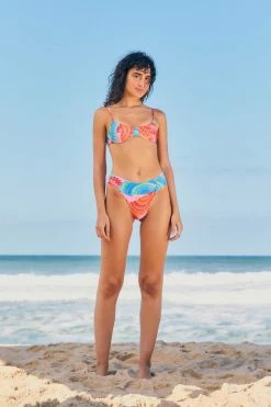 FARM RIO HAPPY TOUCANS BIKINI TOP