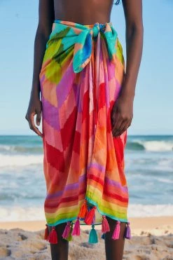 FARM RIO Swimwear Light Chevron Sarong
