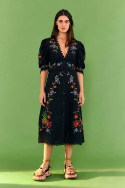 FARM RIO BLACK CROSS STITCH V NECK DRESS Most Loved