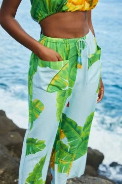FARM RIO New In Blue Fresh Bananas Pants