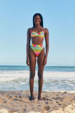 FARM RIO LIGHT CHEVRON BIKINI BRA TOP