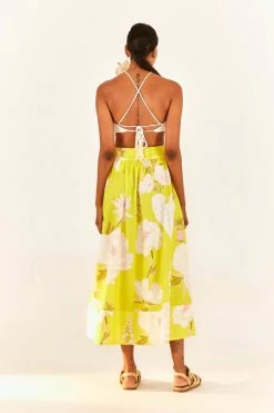 FARM RIO New In White Flower Crop Top