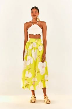 FARM RIO New In White Flower Crop Top