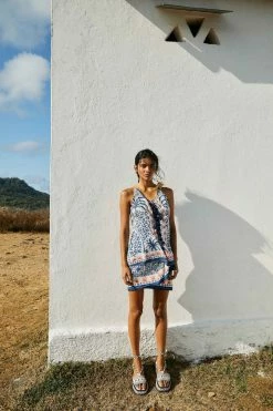 FARM RIO Afternoon Breeze Blouse New In