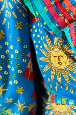 FARM RIO Blue Ocean Stories Wrap Blouse New In