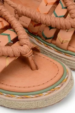 FARM RIO SAND ROPE TIE FLATFORM SANDAL New In