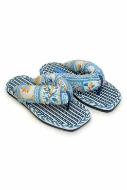 FARM RIO NAVY PUFFY FLIP FLOP New In