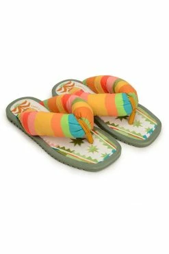 FARM RIO New In PINEAPLE PUFFY FLIP FLOP