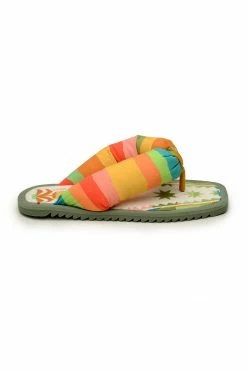FARM RIO New In PINEAPLE PUFFY FLIP FLOP