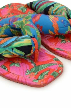 FARM RIO Accessories MULTI SCARF PUFFY FLIP FLOP