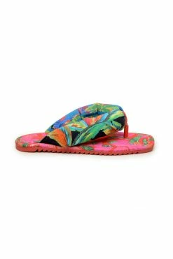 FARM RIO Accessories MULTI SCARF PUFFY FLIP FLOP
