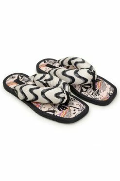 FARM RIO Stripes Puffy Flip Flop Accessories