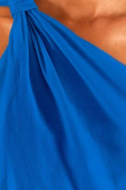 FARM RIO Blue One-Shoulder Knot Top