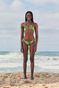 FARM RIO New In Fresh Forest Bikini Top